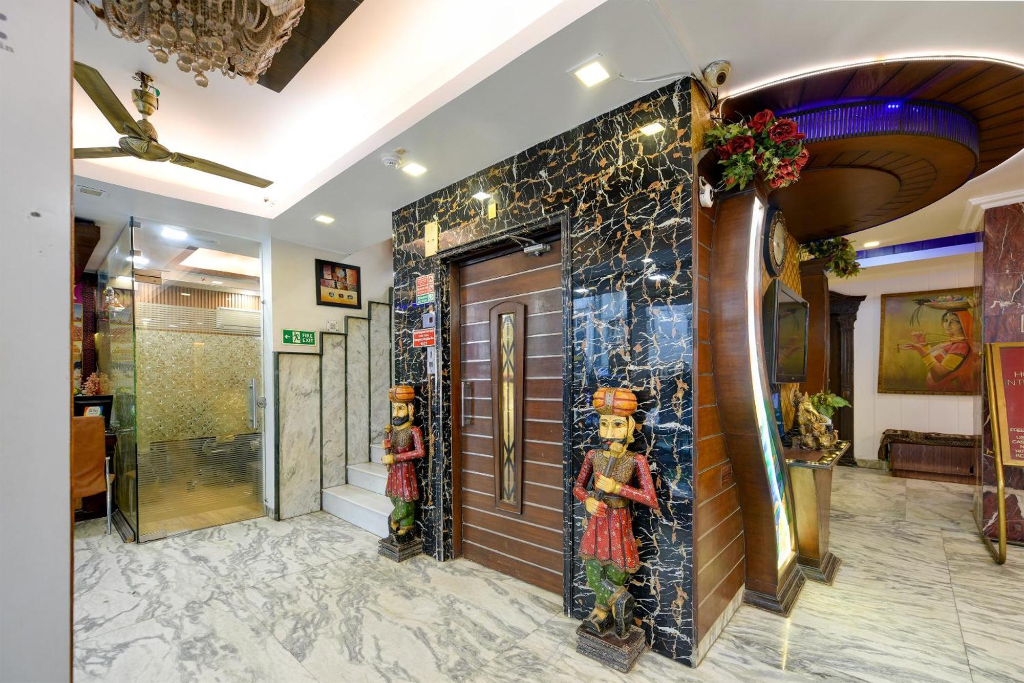 Hotel Shiva Intercontinental - New Delhi Railway Station - Paharganj Kültér fotó