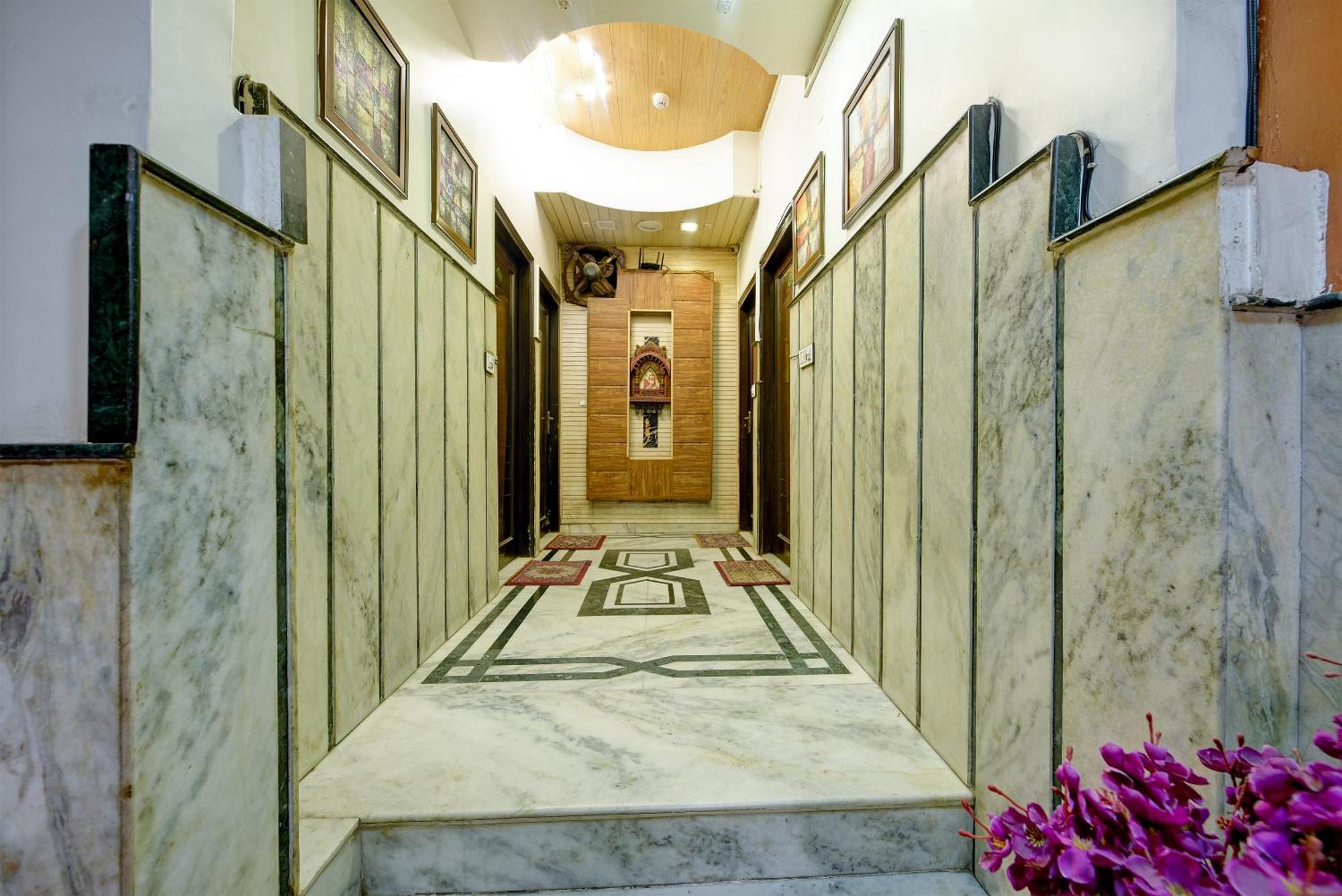 Hotel Shiva Intercontinental - New Delhi Railway Station - Paharganj Kültér fotó