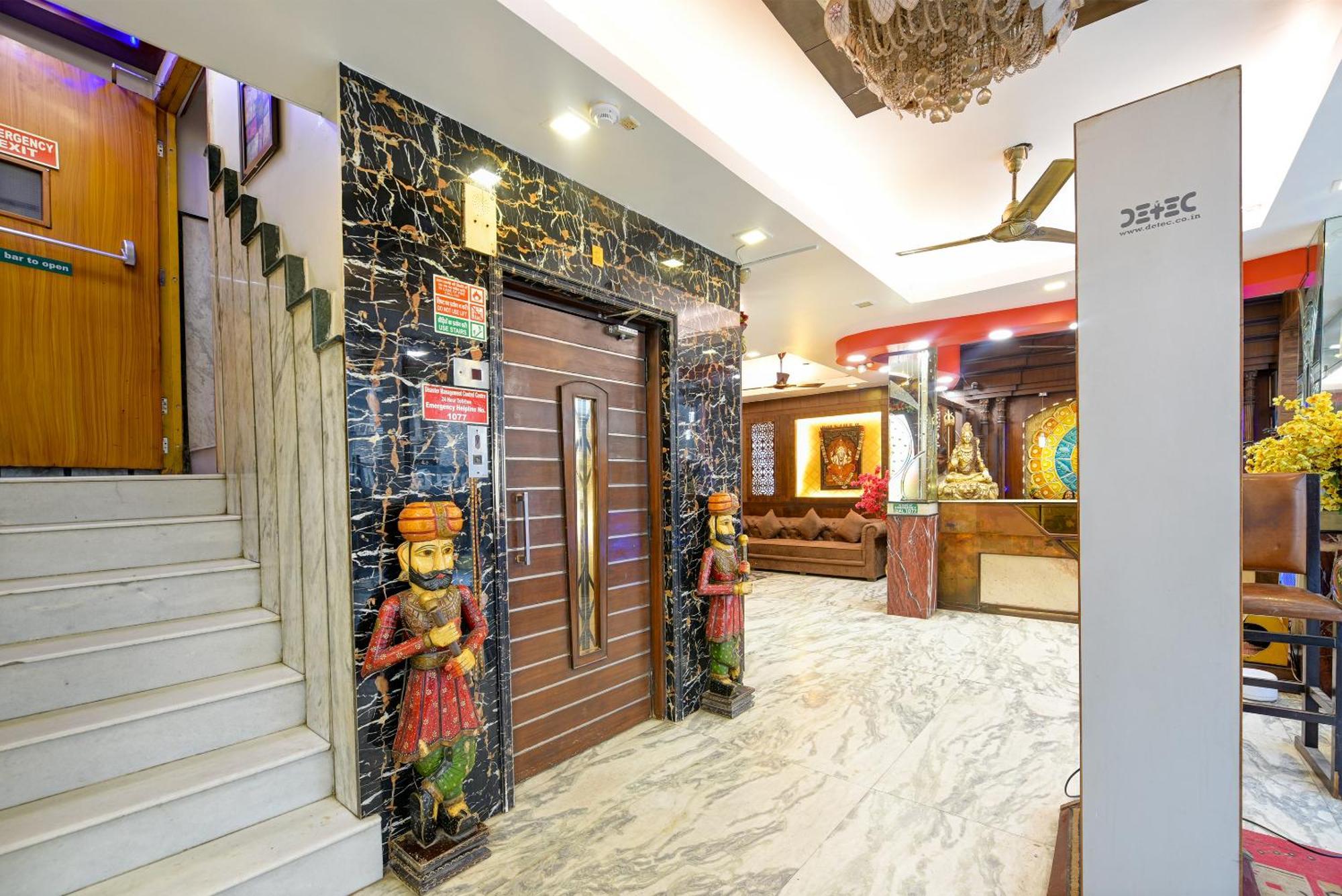 Hotel Shiva Intercontinental - New Delhi Railway Station - Paharganj Kültér fotó