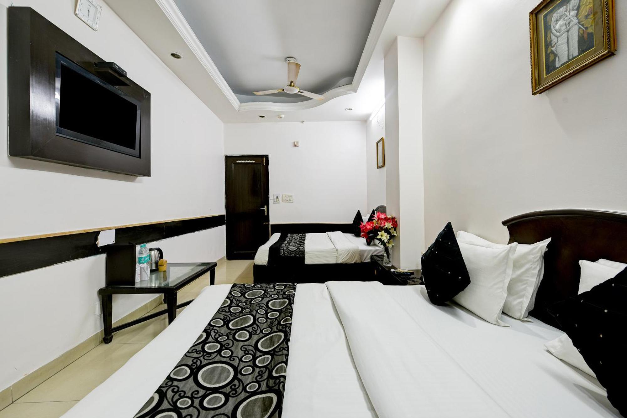 Hotel Shiva Intercontinental - New Delhi Railway Station - Paharganj Kültér fotó