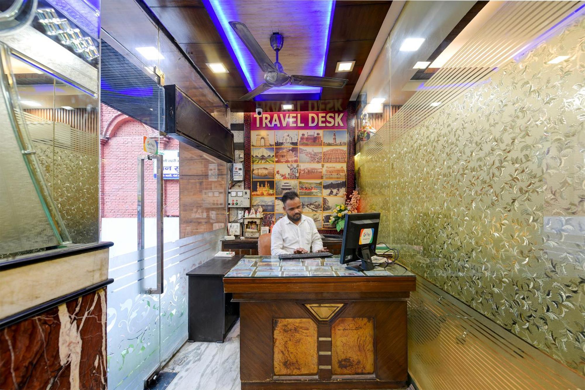 Hotel Shiva Intercontinental - New Delhi Railway Station - Paharganj Kültér fotó